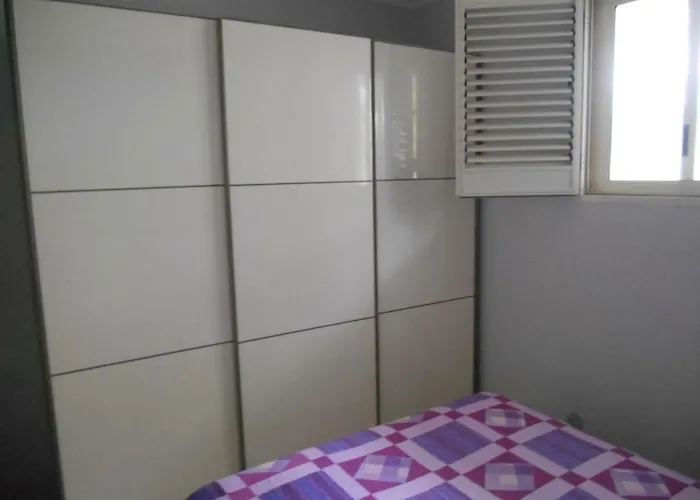 Bilocale Con Veranda Giardino Al Mare In Baia * 갈리폴리